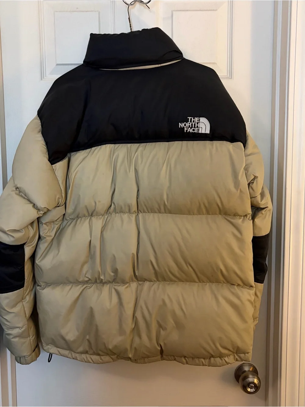 Vintage/Y2K North Face Men’s Tan & Black Puffer Jacket with Hidden Hood- SZ Sm